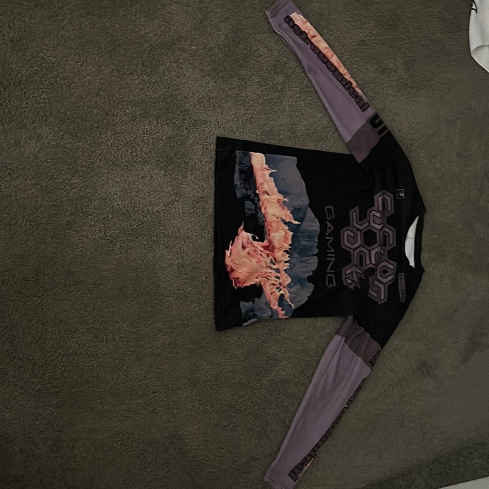 astroWorld gaming Long sleeve